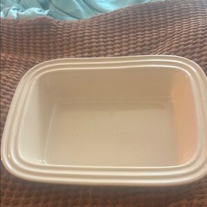Le Creuset Cream Bakeware Dish
